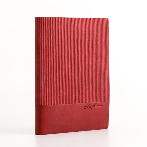 Ежедневник А6 недатированный Leo Planner Velvet мягкий 352стр. бордо