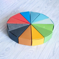 Набір картонних заготовок №003 Крапки на червоно-червоному