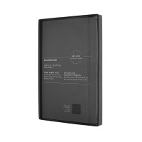 Записник Moleskine Leather середній / Лінійка Чорний М’який + прозорий бокс LCLH31SBKBOX