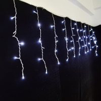 Гірлянда світлодіодна бахрома Novogod‘ko, 83 LED, холодний білий, 3*0,6 м, мерехтіння