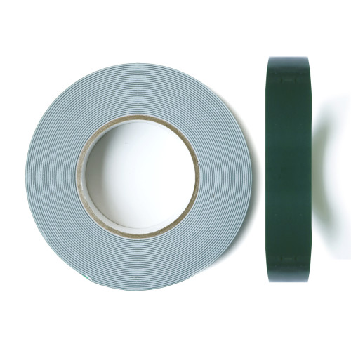 Двусторонний скотч на вспененной основе 9 мм х 5 м Двусторонний скотч на вспененной основе 9 мм х 5 м