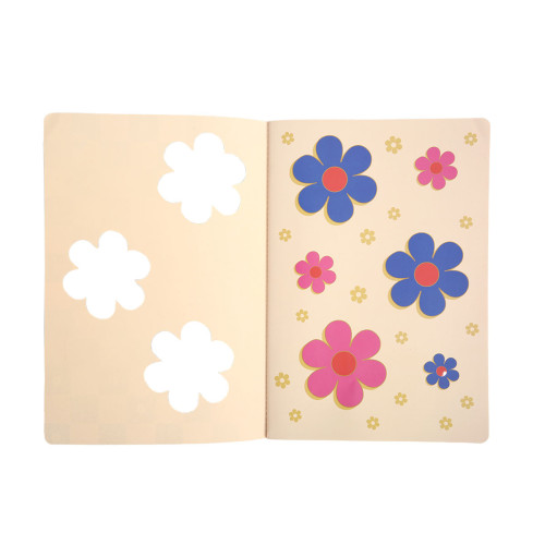 Тетрадь YES Flowers А4 40 листов с высечкой клетка Тетрадь YES Flowers А4 40 листов с высечкой клетка